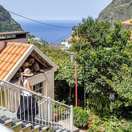 Casa Golino By Your Key بيت للعطل *