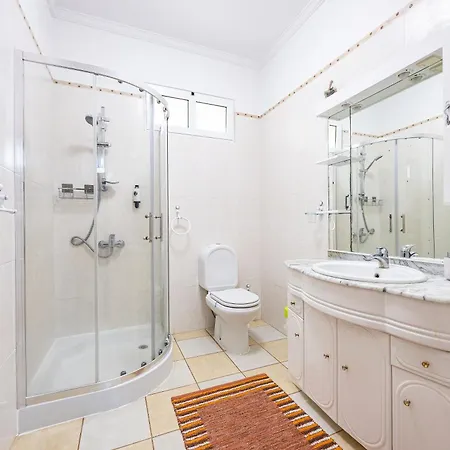 Дом отдыха Casa Golino By Your Key Сан-Висенти